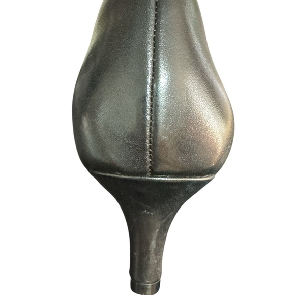 Rockport Black Heels Sleek Minimalist Design - Picture 8 of 8